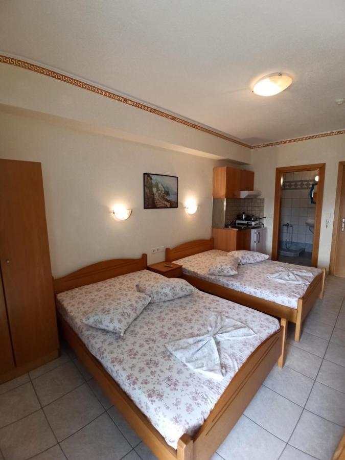 Villa Cosmos Inn Olympiaki Akti Bagian luar foto
