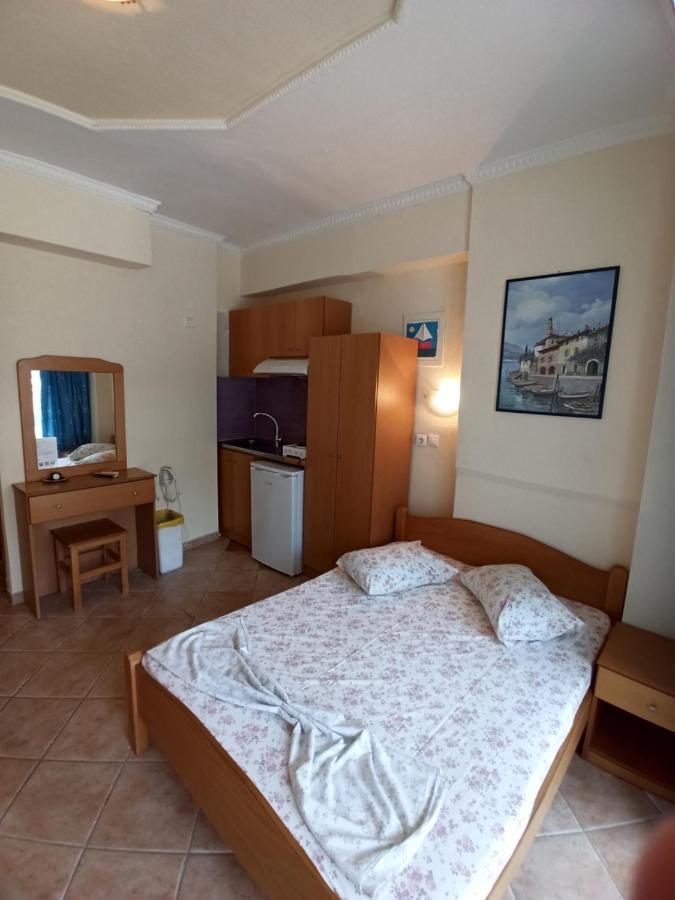 Villa Cosmos Inn Olympiaki Akti Bagian luar foto