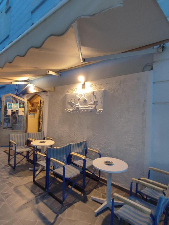 Villa Cosmos Inn Olympiaki Akti Bagian luar foto