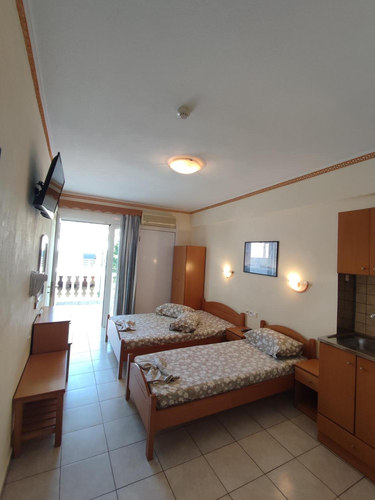 Villa Cosmos Inn Olympiaki Akti Bagian luar foto